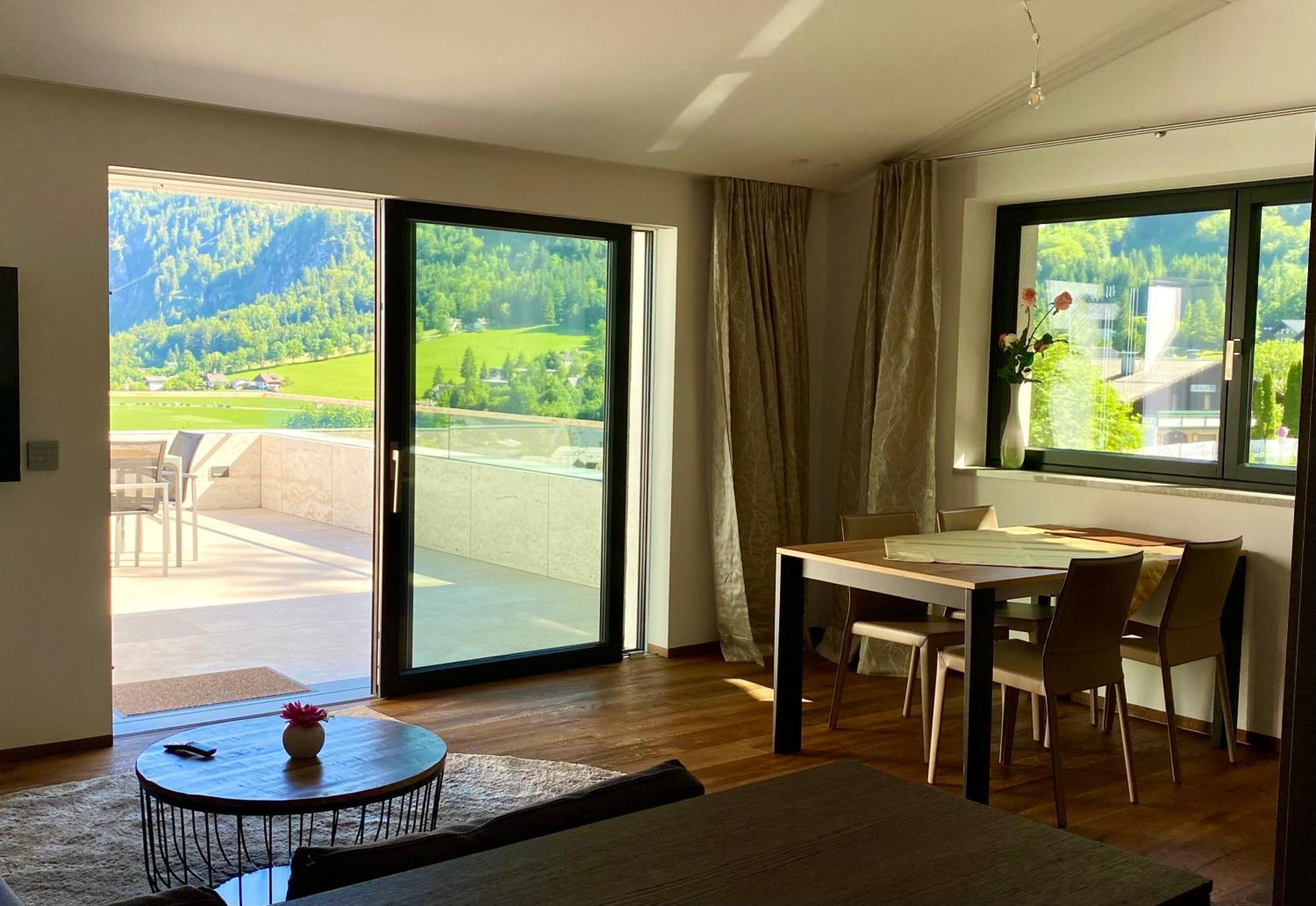 Modern Living Sankt Gilgen Apartment Exterior photo
